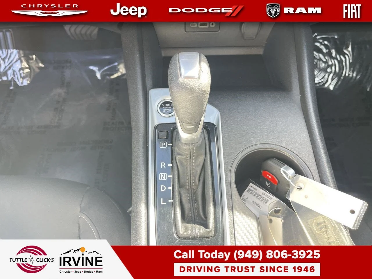 Used 2025 Garnet Pearl Metallic Nissan SV image 29