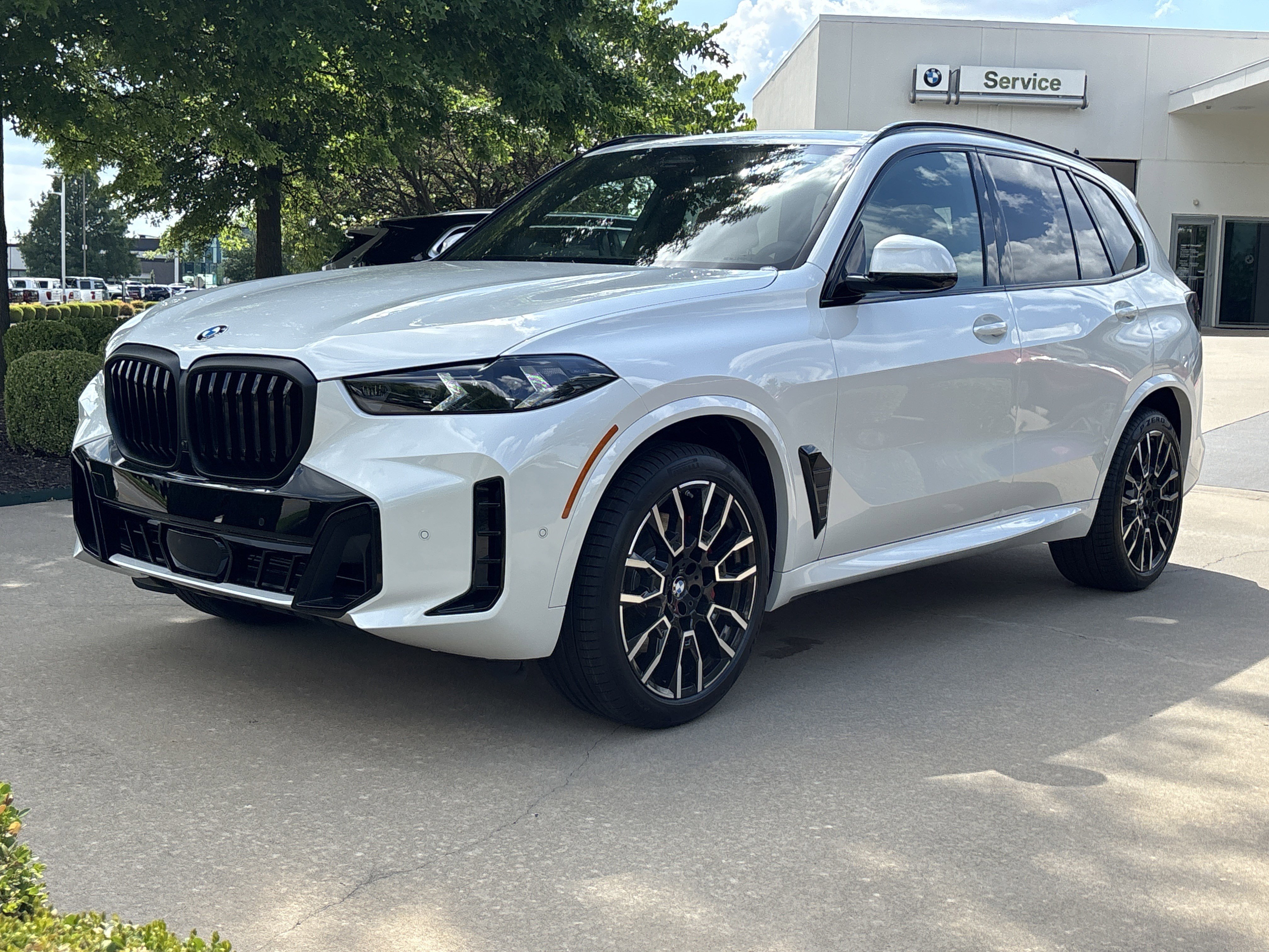 2026 BMW X5 xDrive40i's photo