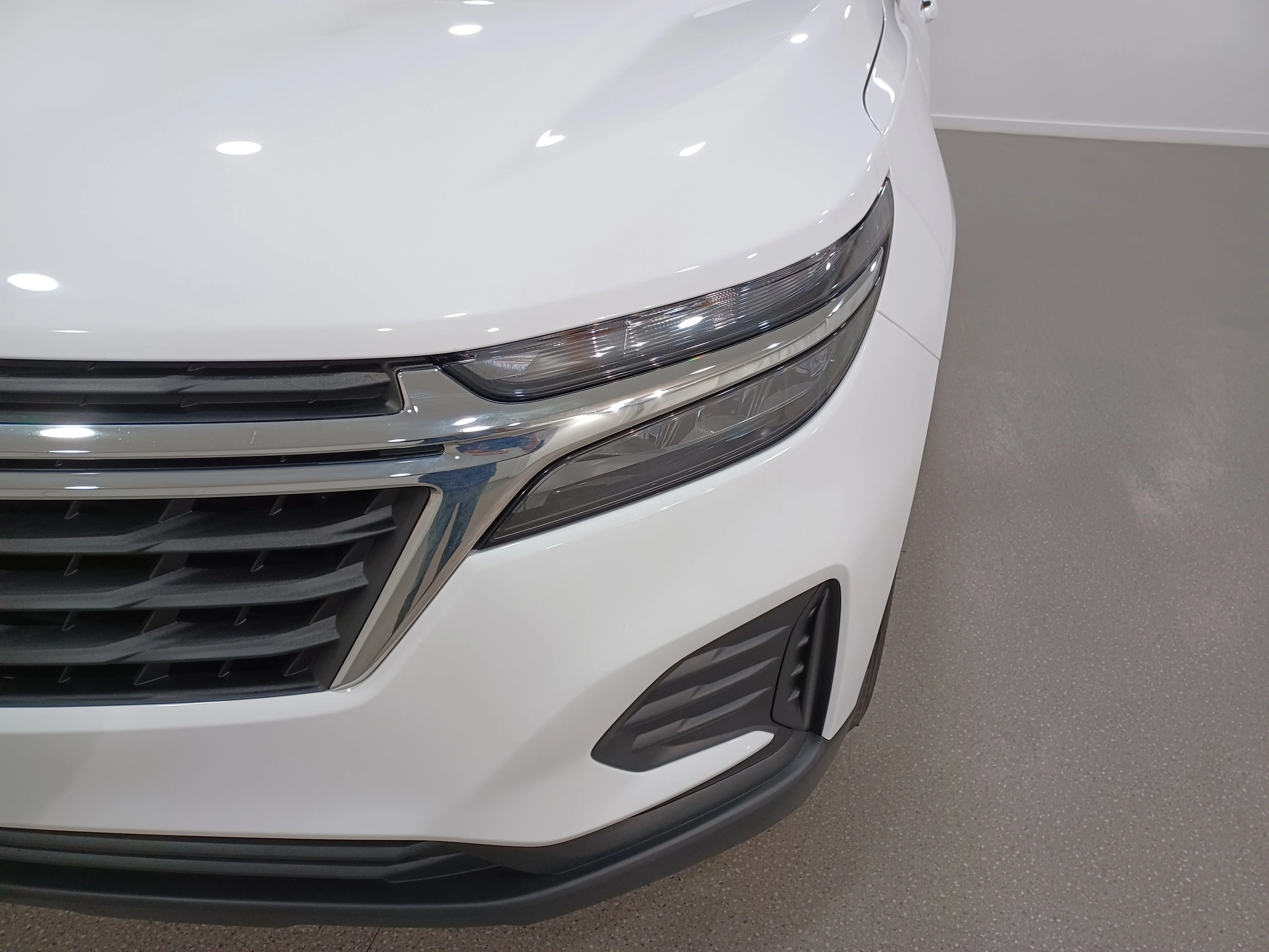 Certified Used 2022 Summit White Chevrolet LS*Remote Start | Htd Seats | Blind Spot Detection | Park Assist | Apple CarPlay image 5