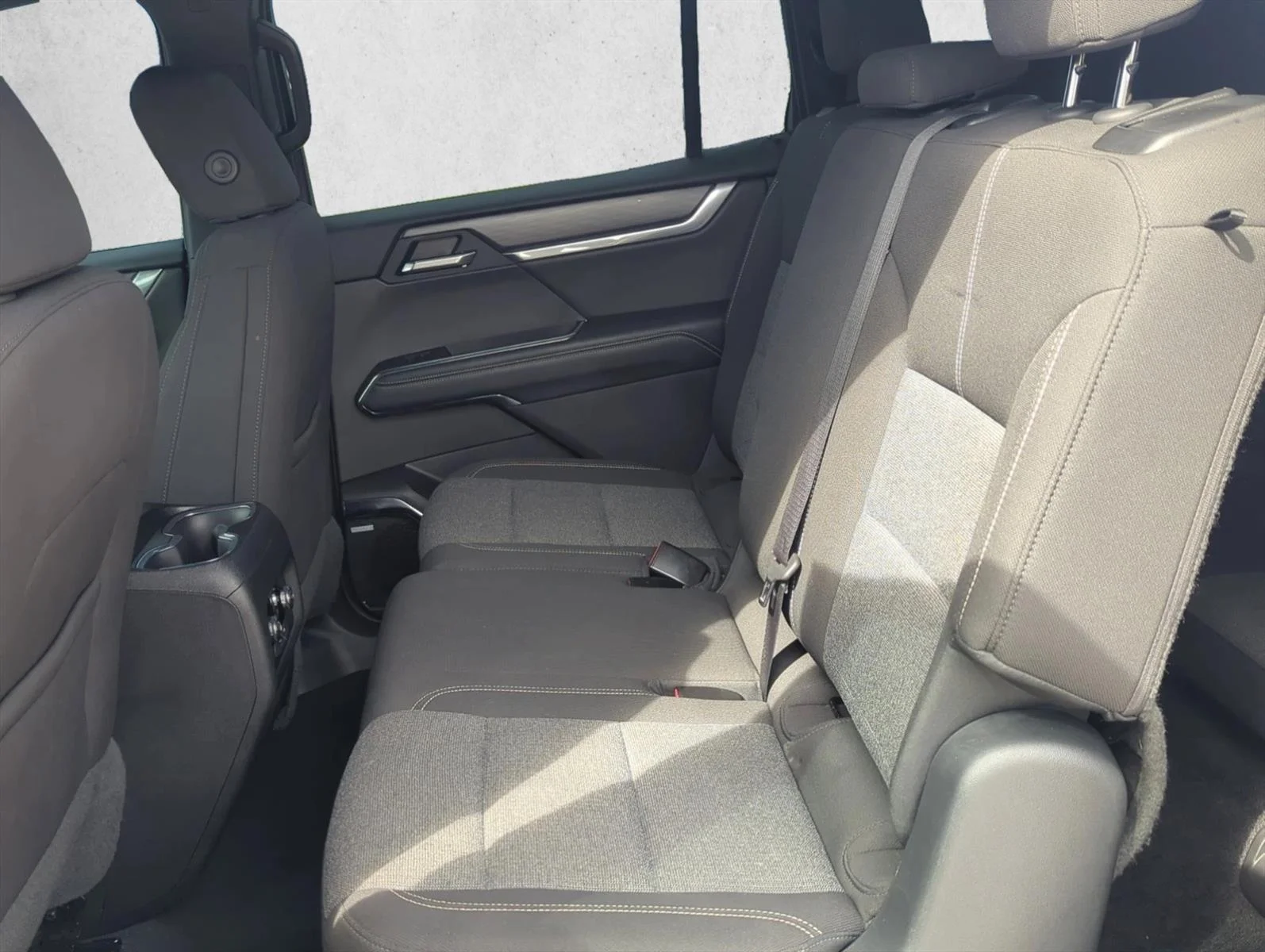 Used 2025 Sterling Metallic GMC FWD Elevation image 23