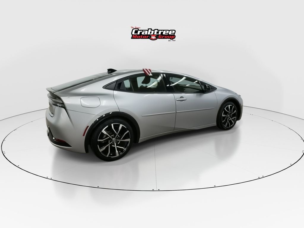 Used 2023  Toyota XSE image 8
