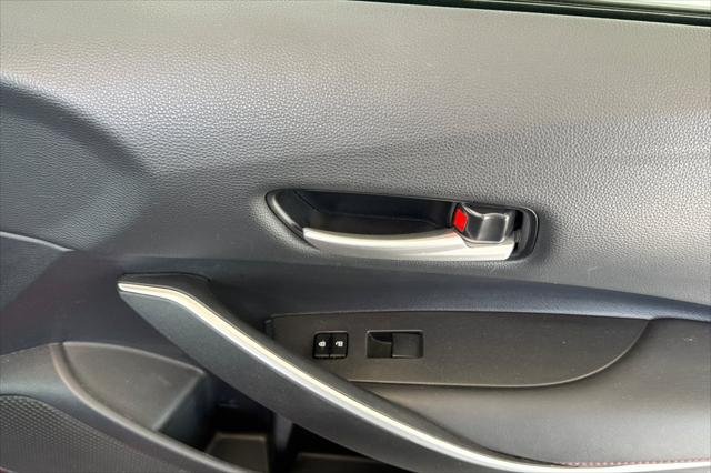 Certified Used 2023 RUBY FLARE PEARL Toyota  image 23
