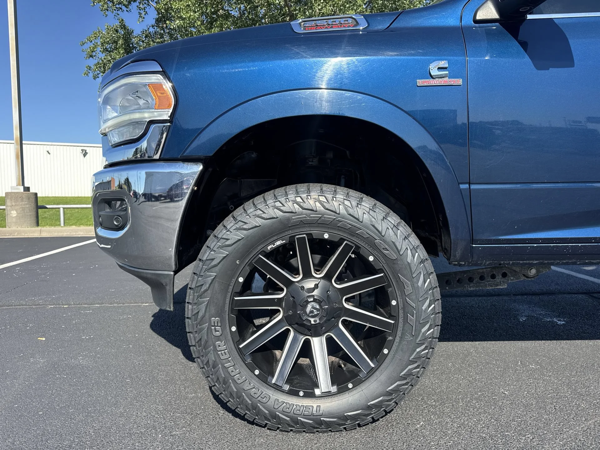 Certified Used 2021 Patriot Blue Pearlcoat Ram Laramie image 10