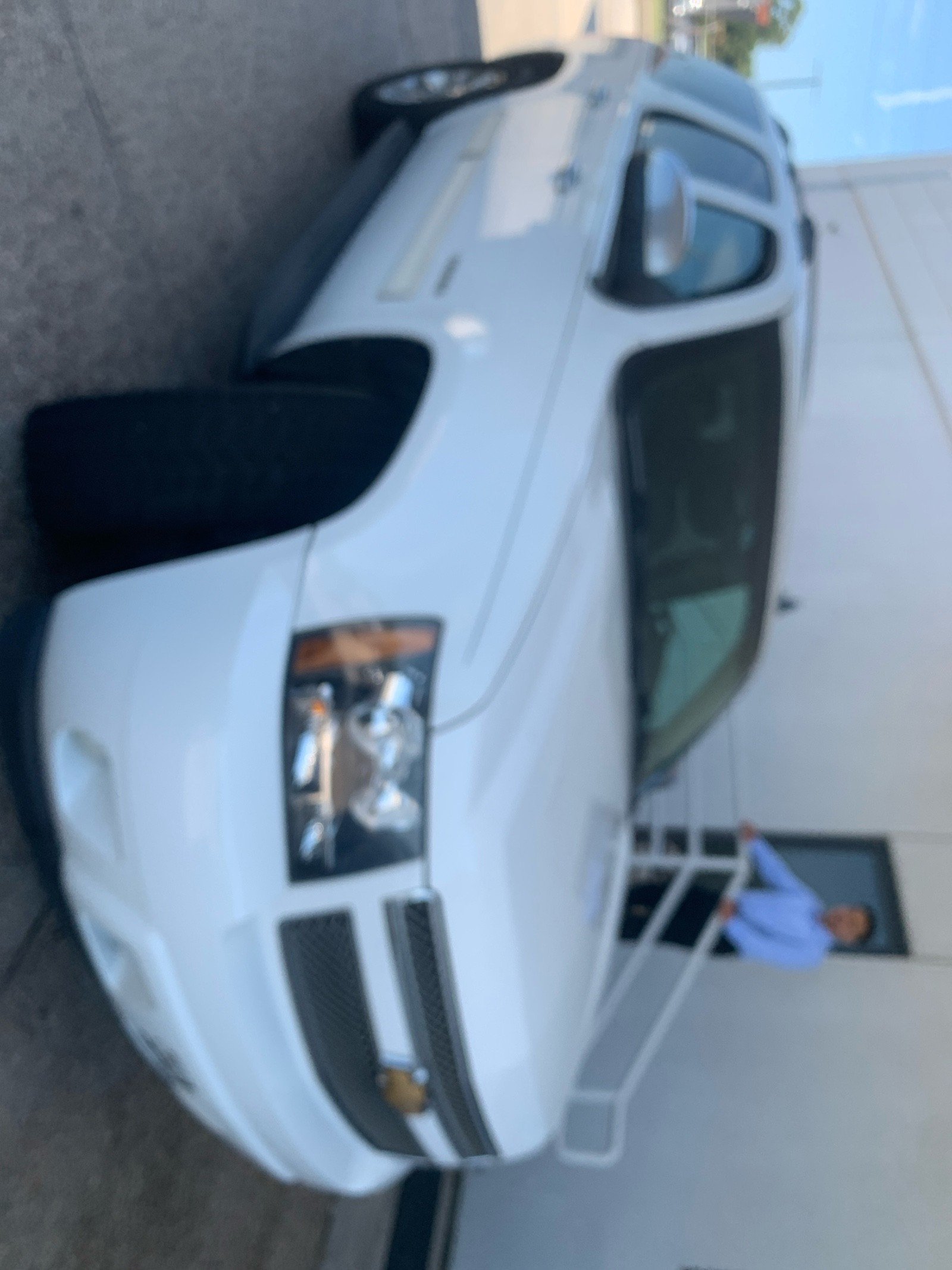 Used 2010  Chevrolet LT image 5