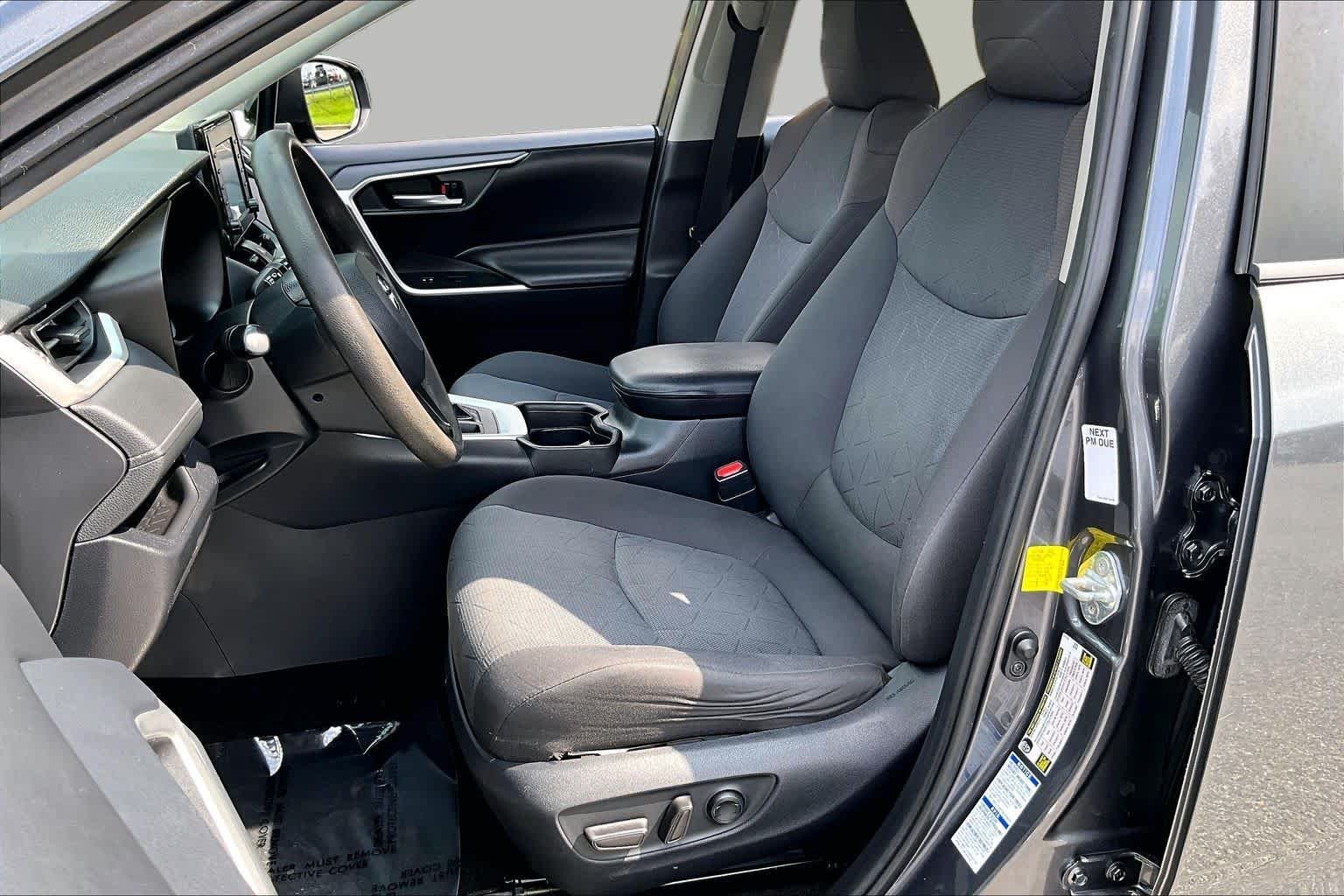 Used 2019 Magnetic Gray Metallic Toyota XLE image 8