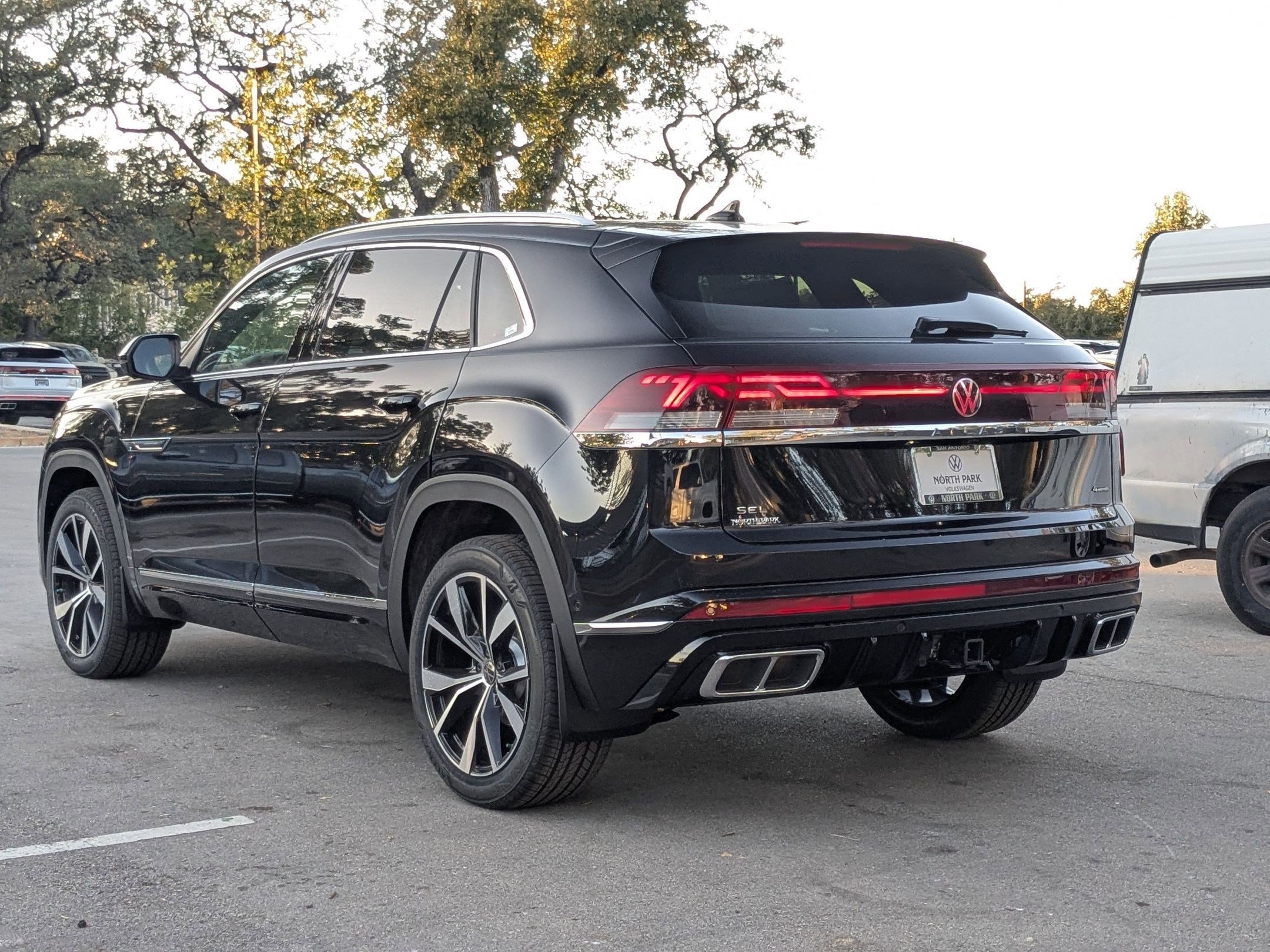 New 2026 Deep Black Pearl Volkswagen 2.0T SEL Premium R-Line image 3