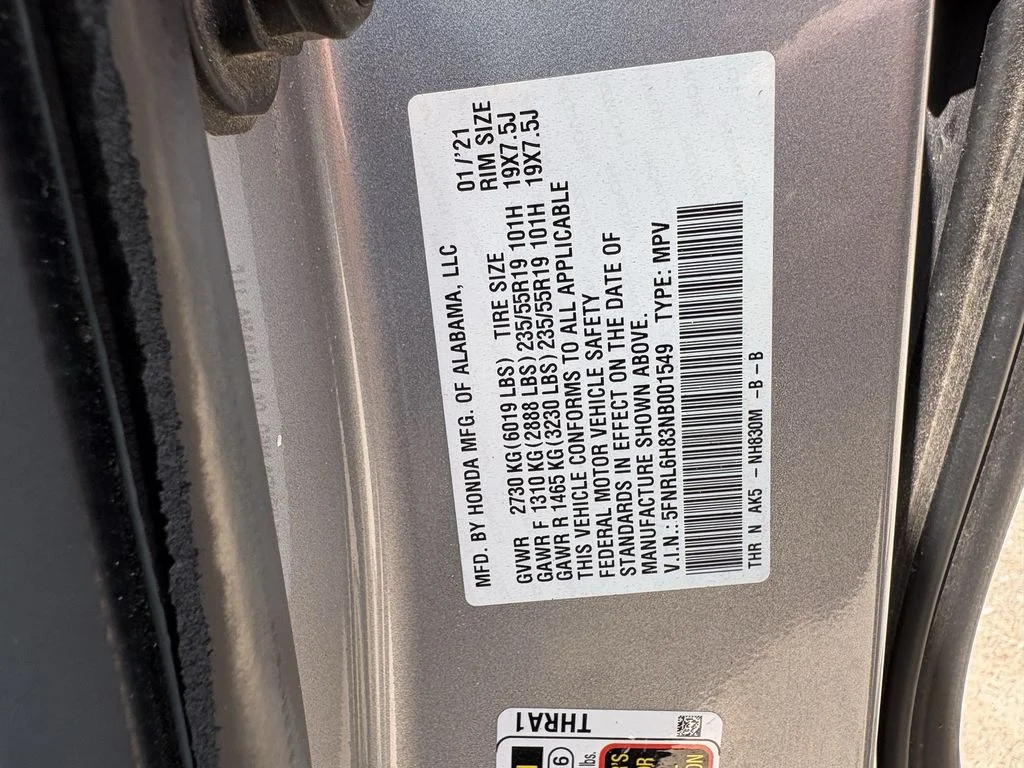 Used 2022 Pacific Pewter Metallic Honda Touring image 29