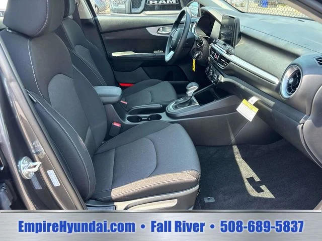 Used 2024 Gray Kia LXS image 13