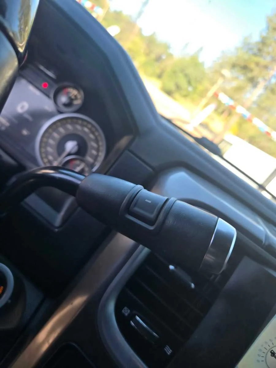 Used 2016  Ram Longhorn Limited image 16