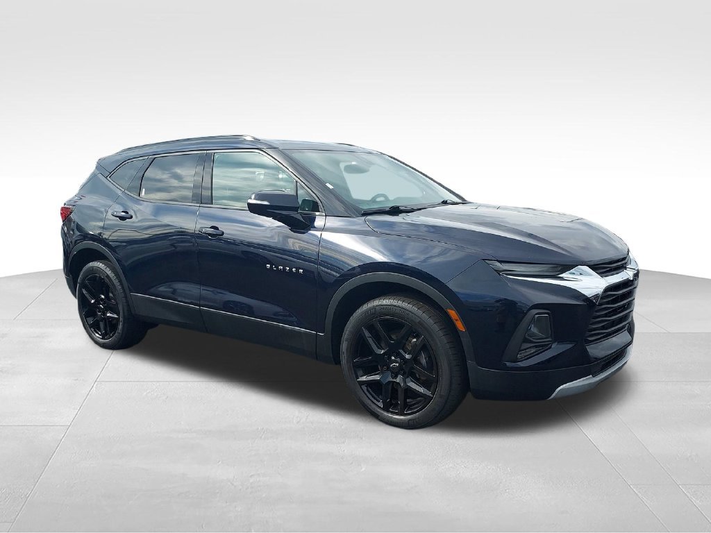 Used 2020 Blue Chevrolet LT image 7