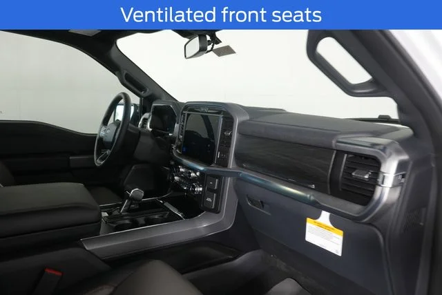 New 2026 Oxford White Ford Lariat® image 40