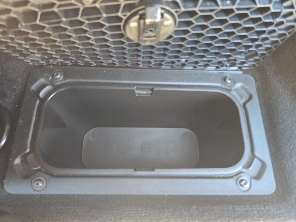 Used 2018 Red Ram  image 30