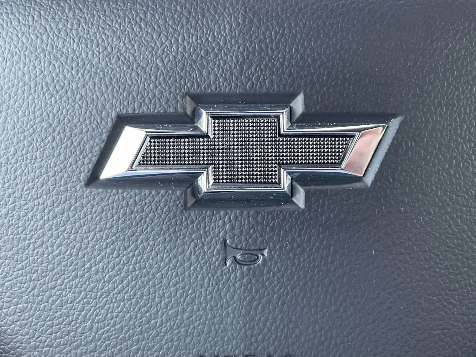 2021 Chevrolet Suburban RST - Photo 32