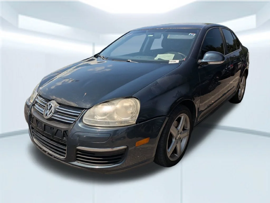 Used 2010 Blue Volkswagen Limited image 1