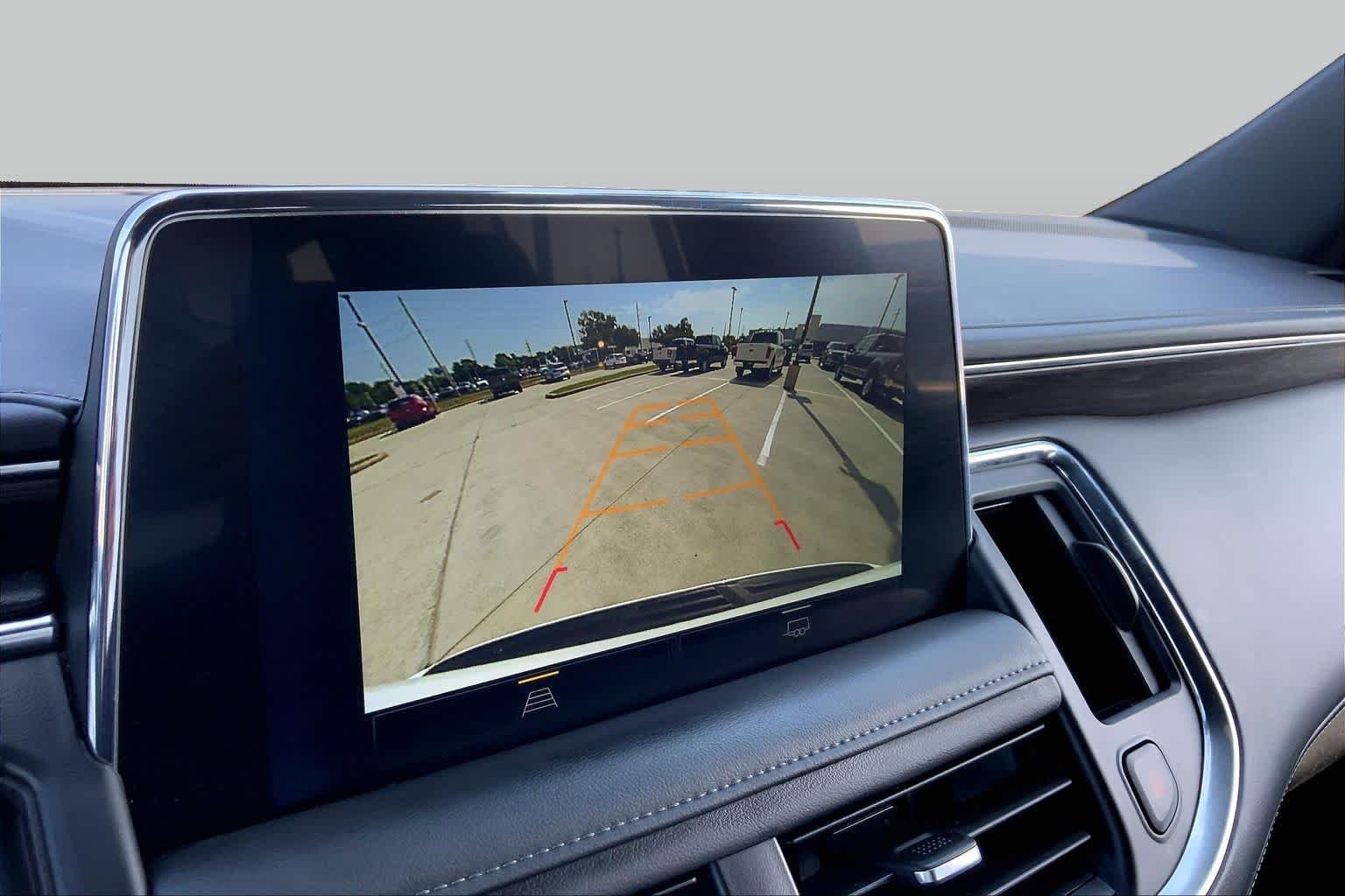 Used 2024 Summit White Chevrolet LT image 28