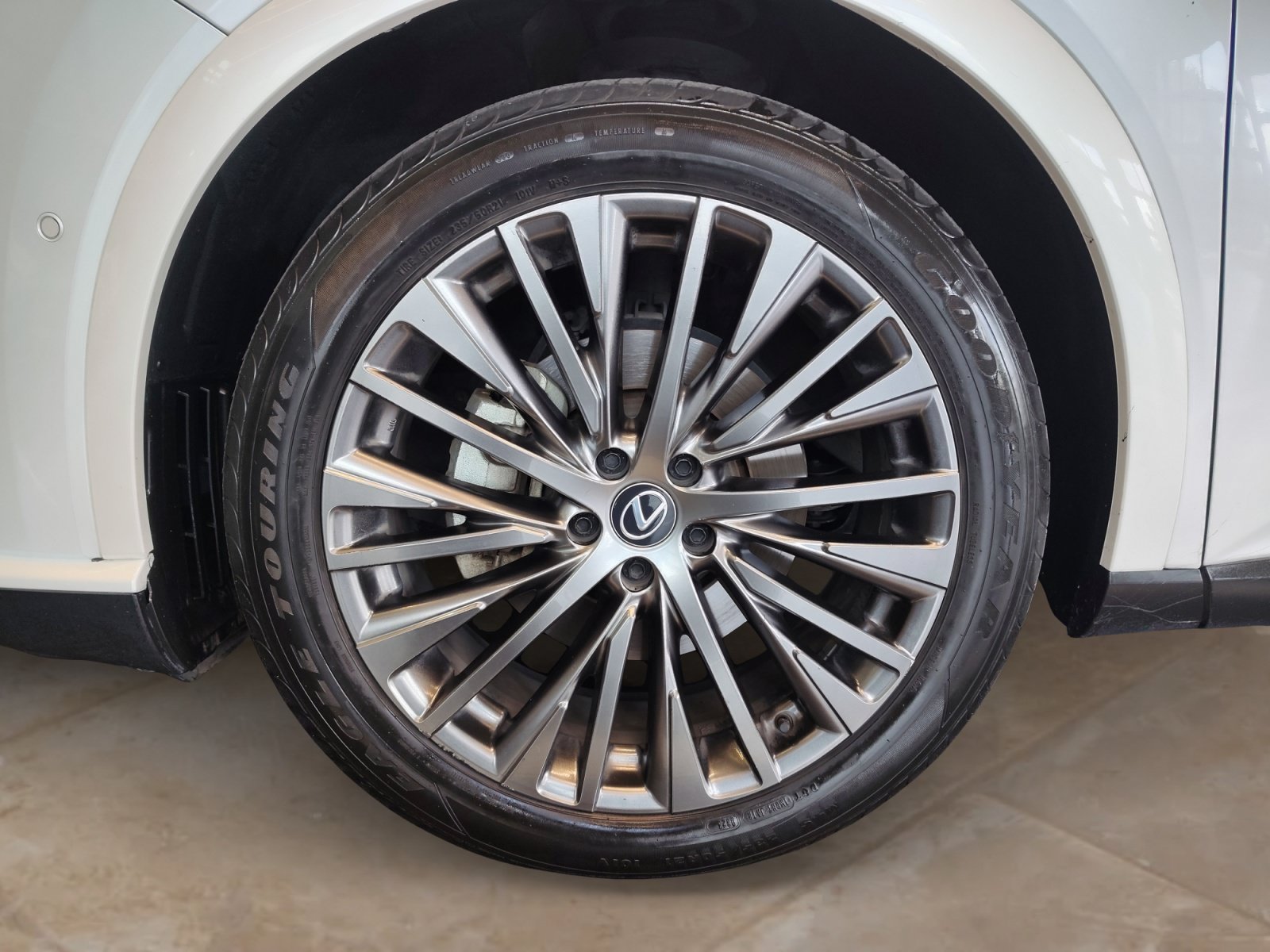 Used 2023 White Pearl Lexus 350 Luxury image 30