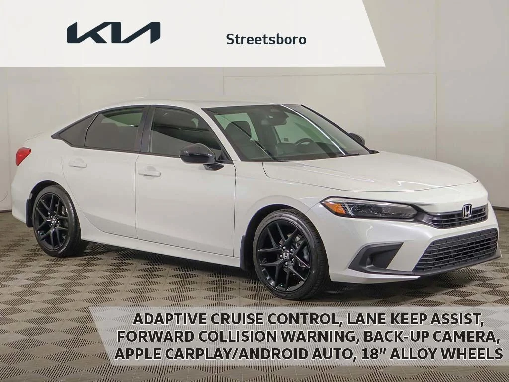 2024 Honda Civic Sport CVT's photo