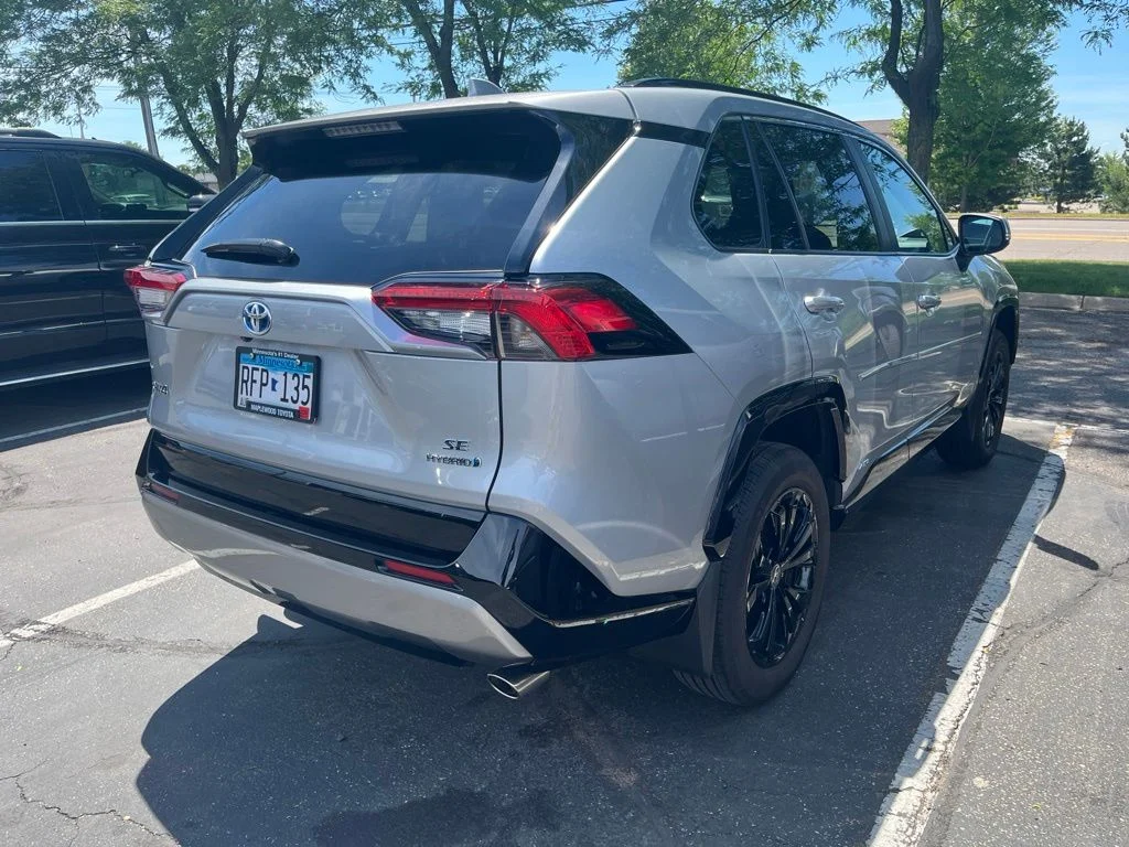 Used 2024 Silver Toyota SE image 3