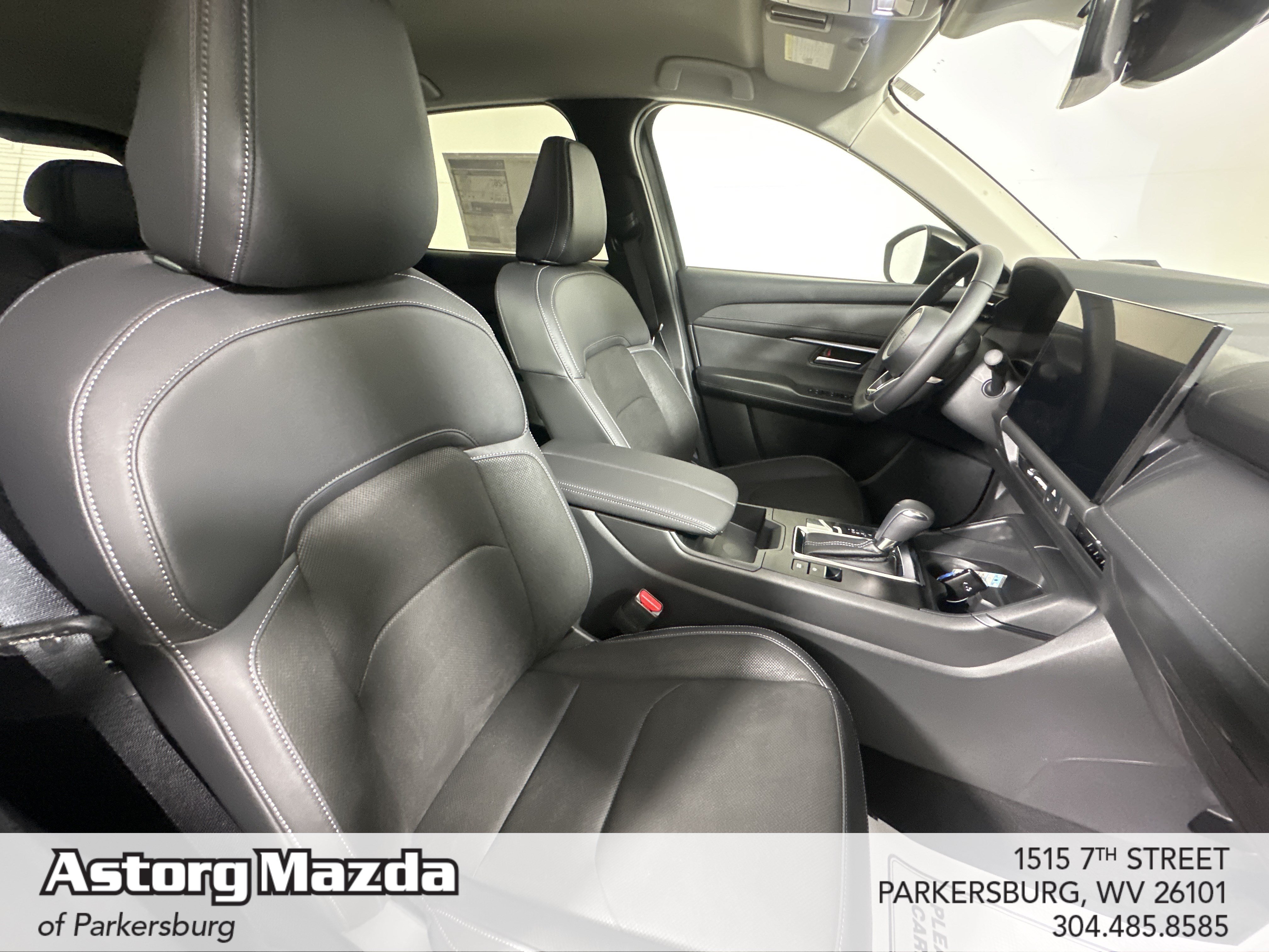 New 2026 Jet Black Mica Mazda 2.5 S Select image 24