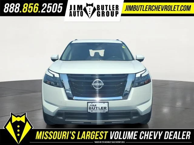 Used 2024  Nissan SV image 26
