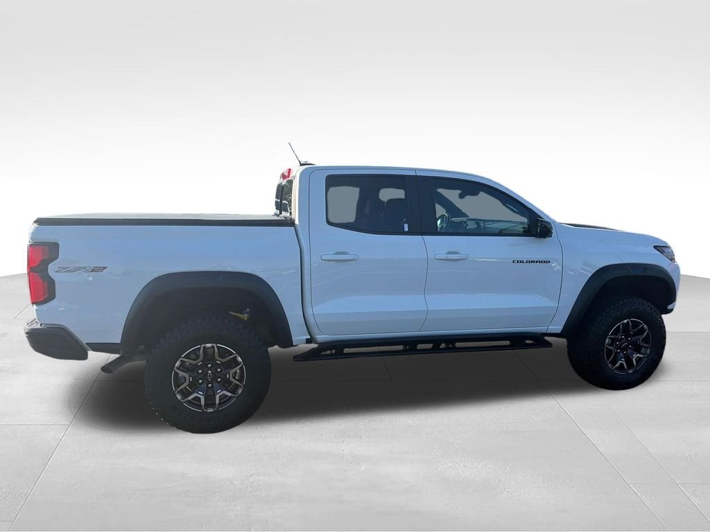 Used 2024 White Chevrolet ZR2 image 6