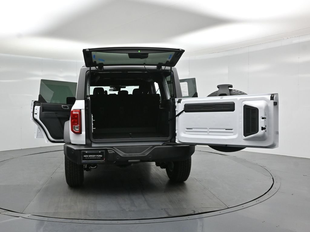 New 2026 Oxford White Ford Big Bend image 31