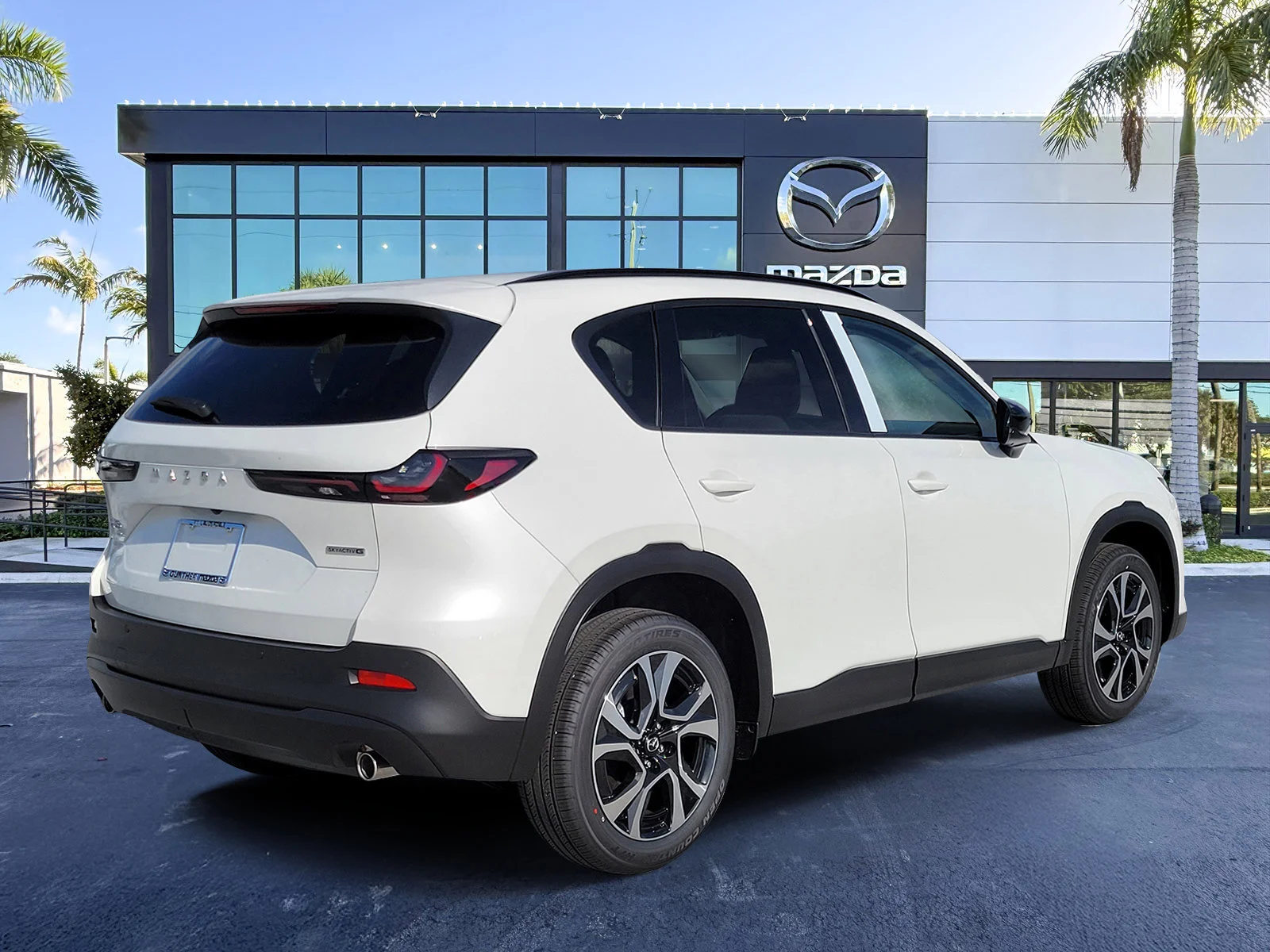 New 2026 Rhodium White Metallic Mazda 2.5 S Preferred image 4