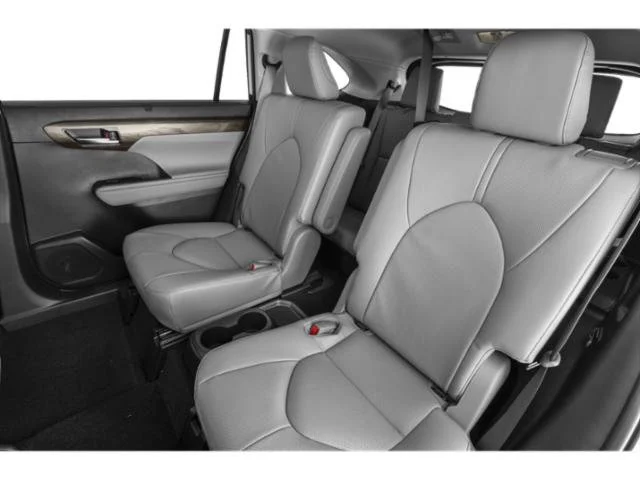 Used 2023  Toyota Limited image 14