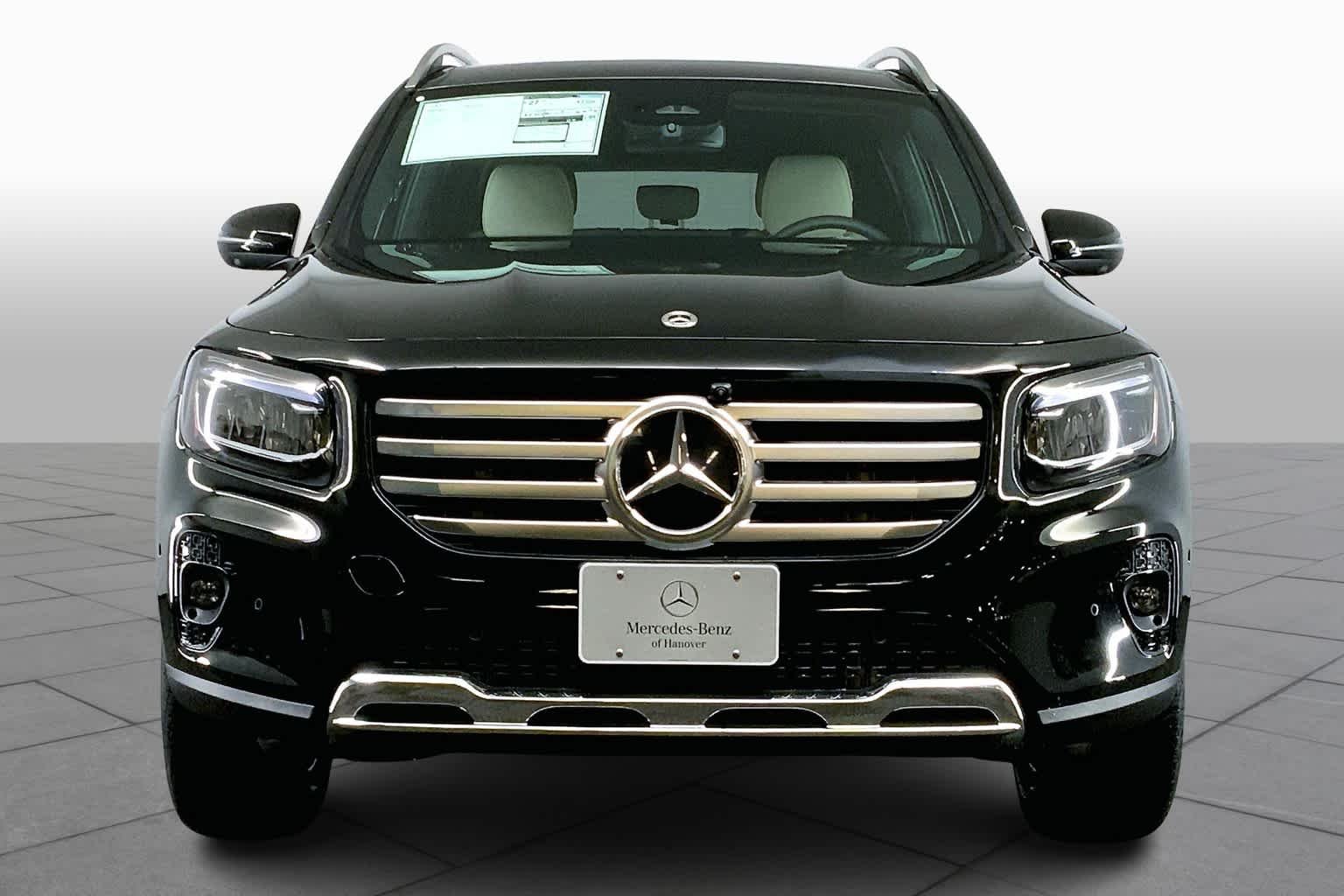 Used 2025 696/Night Black Mercedes-Benz GLB 250 image 3