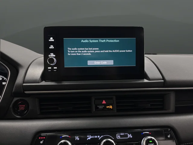 Used 2023 Crystal Black Pearl Honda Touring image 18