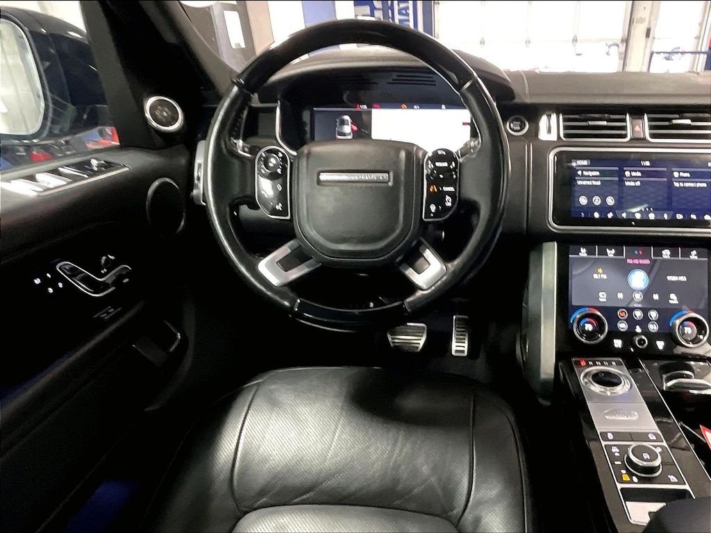 Used 2021 Black Land Rover Westminster image 16