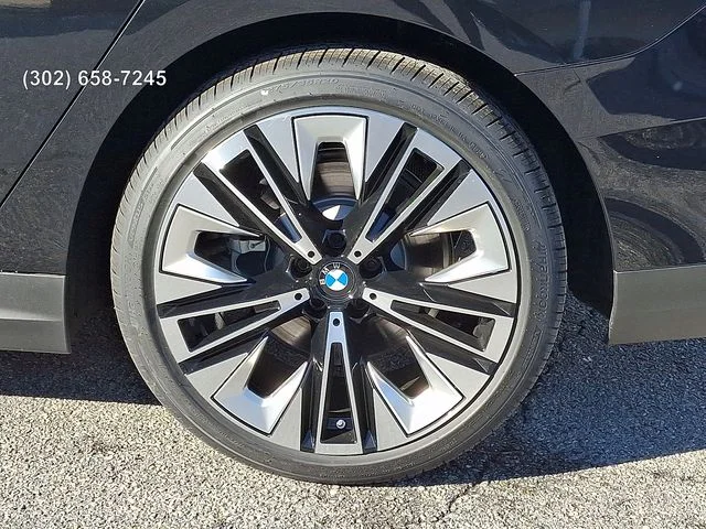 New 2026 Black Sapphire Metallic BMW 530i xDrive image 8