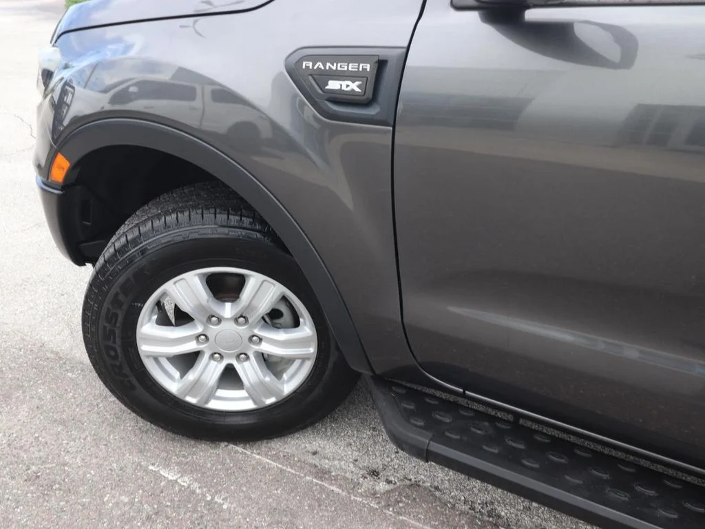 Certified Used 2019 Gray Ford XL image 3