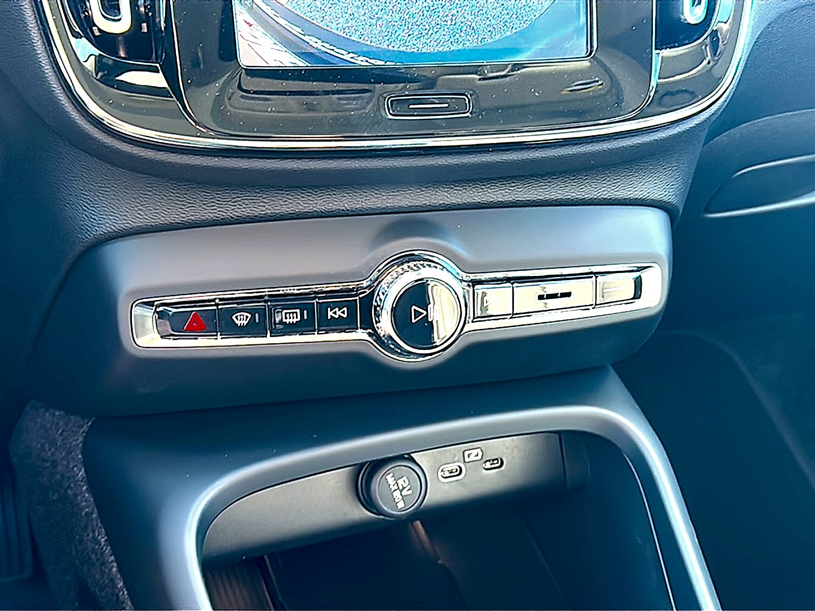 New 2026 Onyx Black Volvo Core image 24