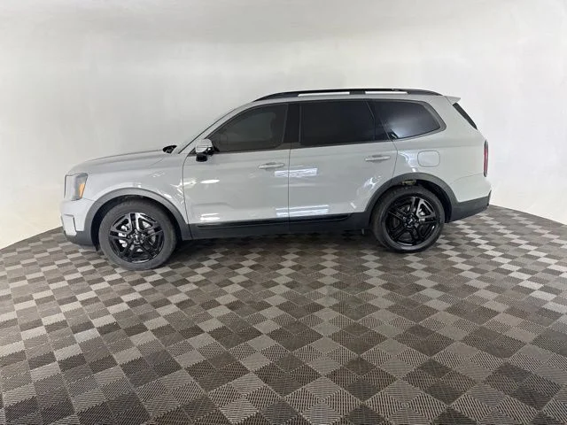 Used 2024 Gray Kia SX-Prestige X-Line image 11