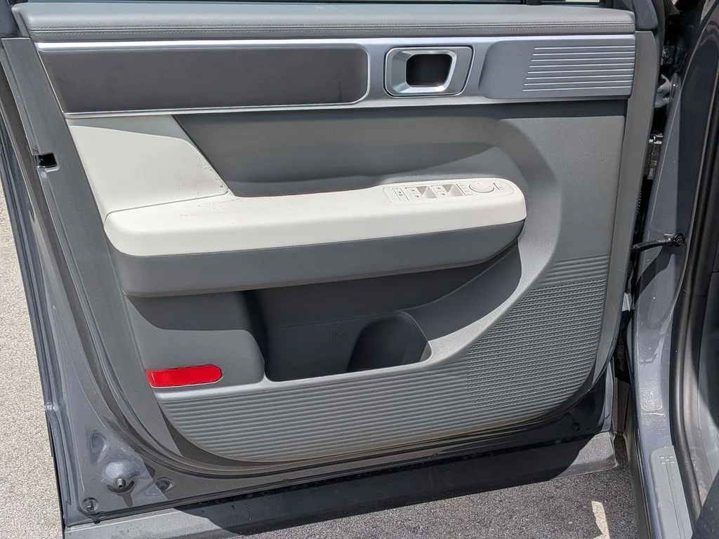 New 2026 Gray Hyundai SE image 12