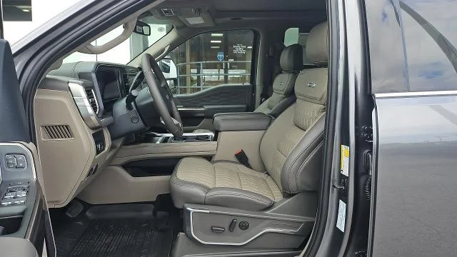 New 2026 Carbonized Gray Metallic Ford Platinum 4WD image 22