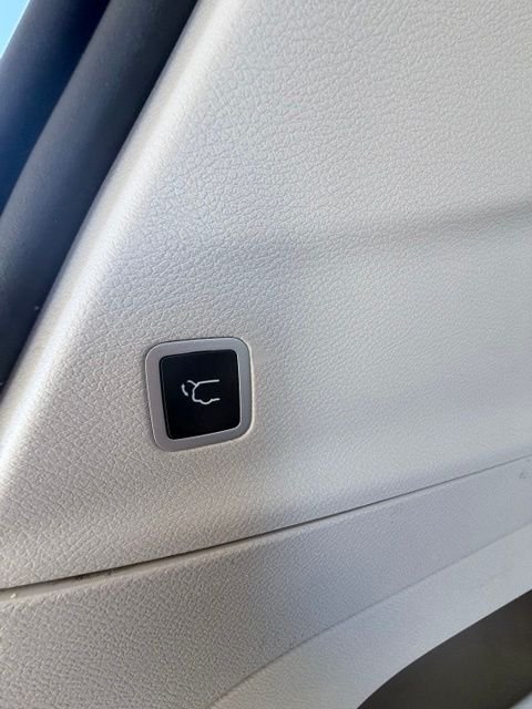 2023 Chrysler Pacifica Touring L - Photo 40