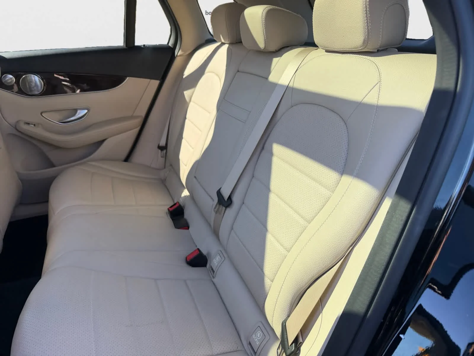 Used 2019 Black Mercedes-Benz GLC 300 image 22