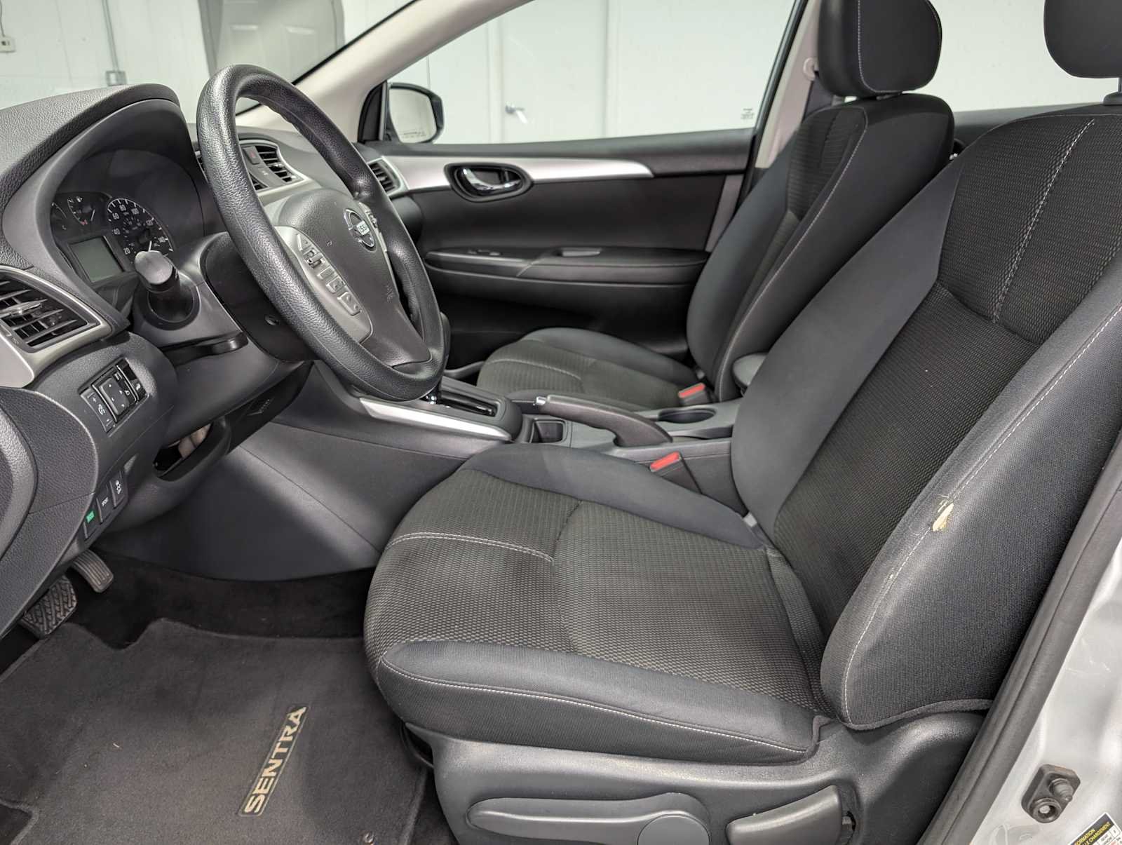 Used 2017 Brilliant Silver Nissan S image 4