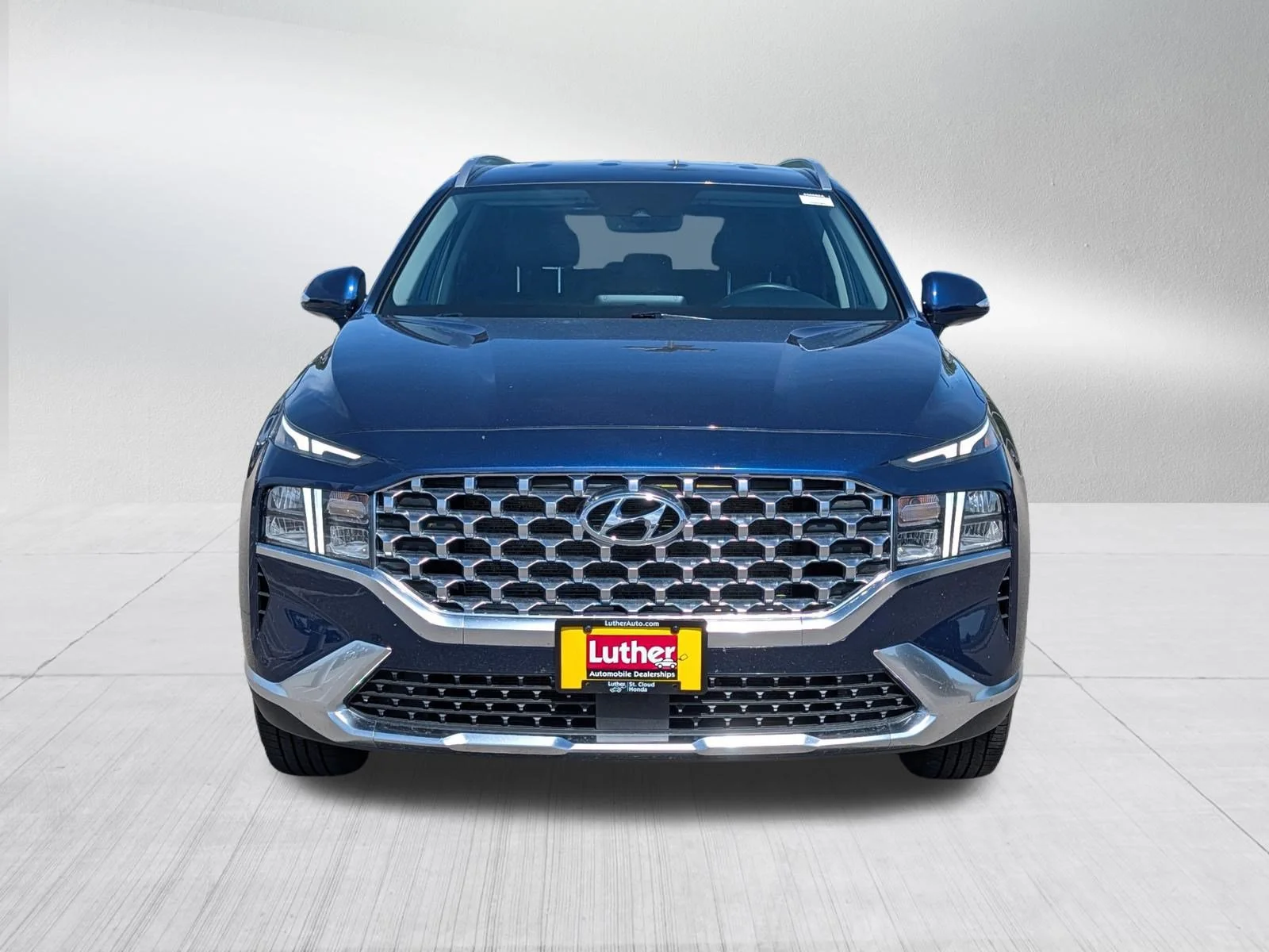 Used 2022 Hyundai Santa Fe SEL with VIN 5NMS6DAJ8NH413670 for sale in Waite Park, Minnesota