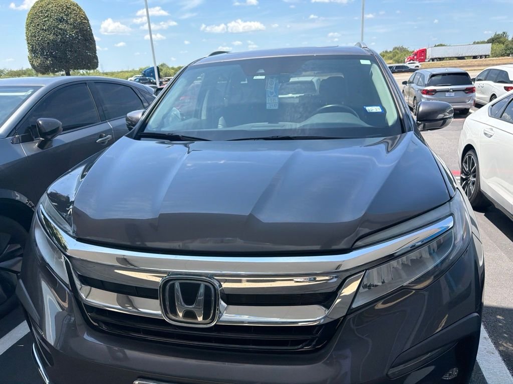 Used 2022 Modern Steel Metallic Honda 2WD TRG 7P image 2