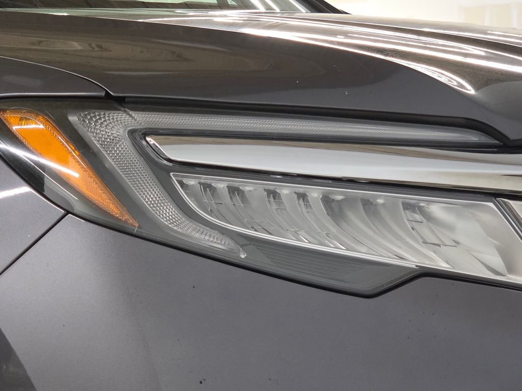 Used 2022  Honda Touring image 13