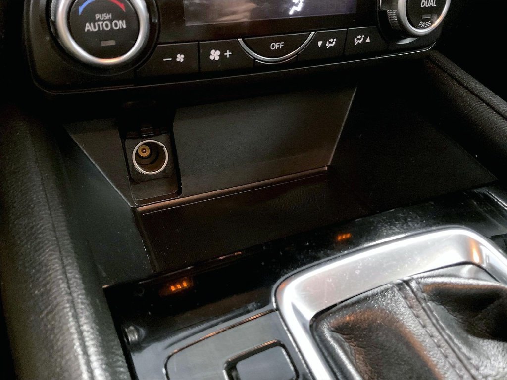 Used 2018 Blue Mazda Touring image 26