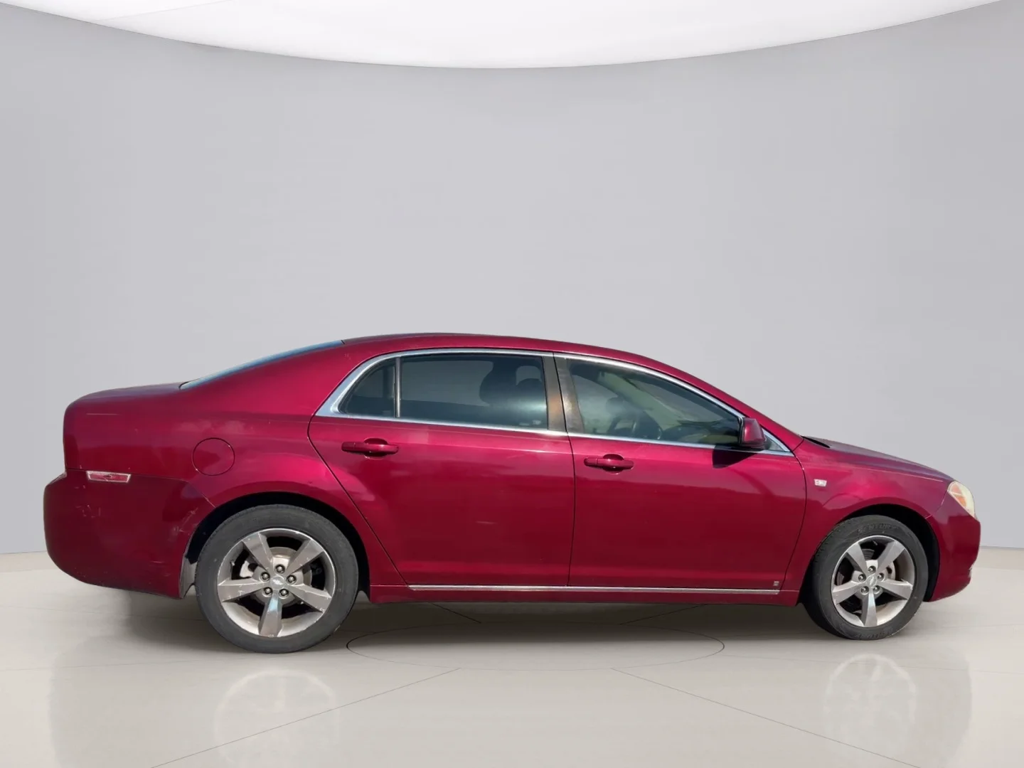 Used 2008 Red Chevrolet 2LT image 6