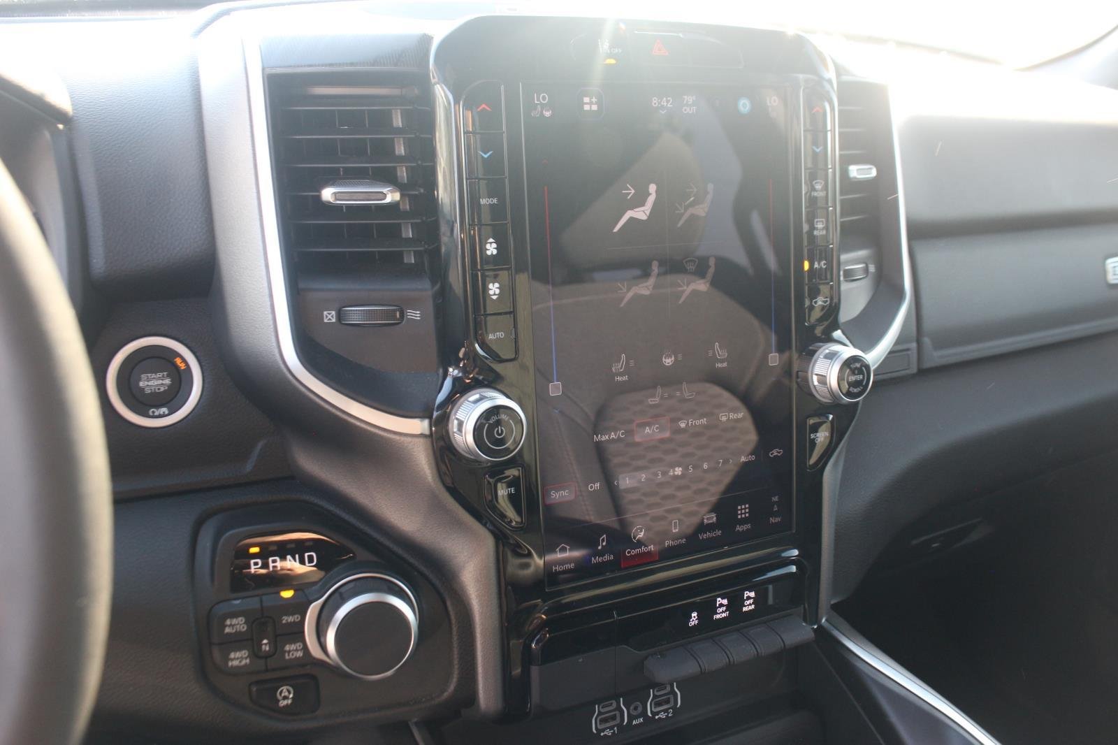 Used 2025 White Ram Big Horn image 20