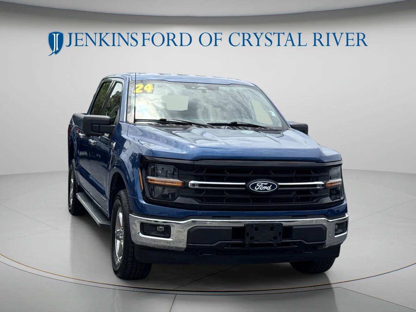 Used 2024 Atlas Blue Metallic Ford XLT image 15