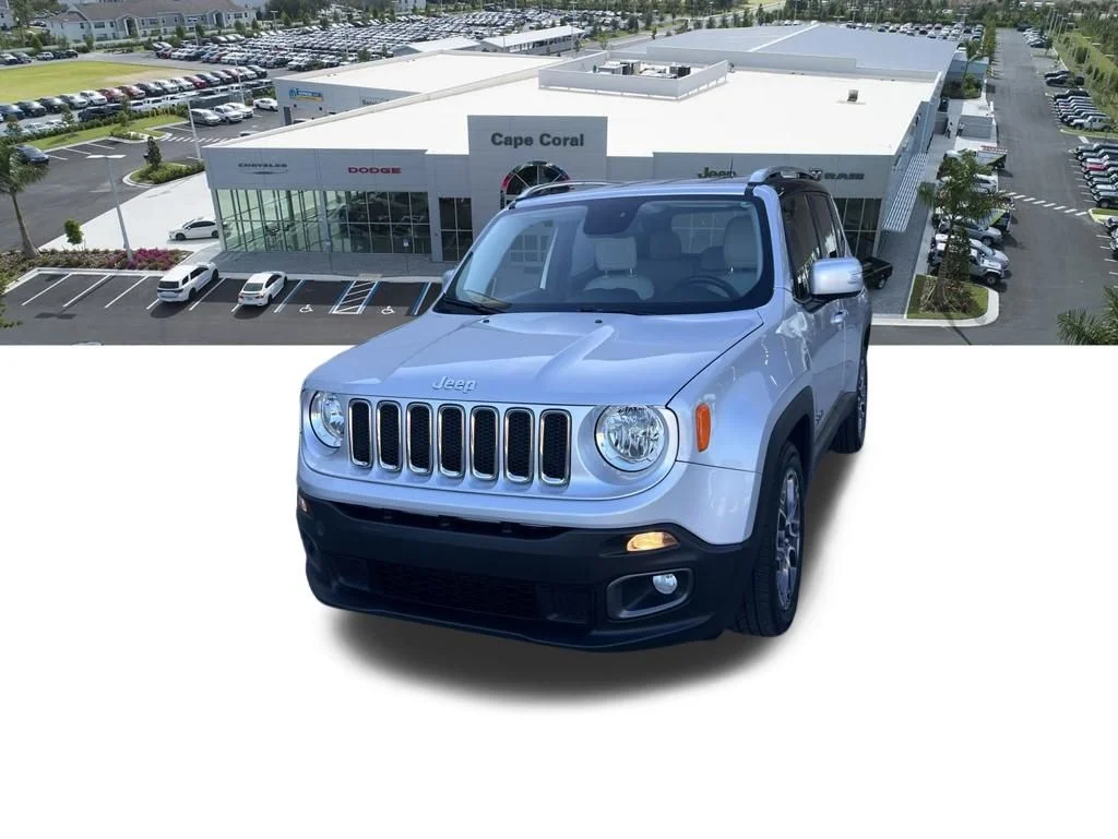 Used 2015 Silver Jeep Limited image 4