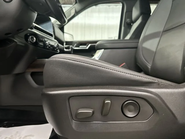 Used 2022 Blue GMC SLT image 17