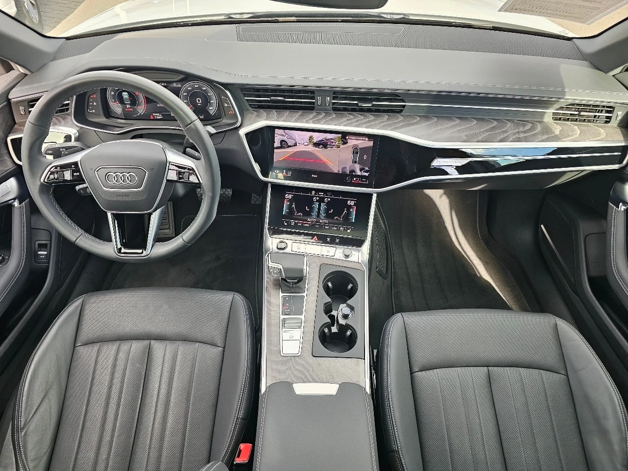 Used 2025 Glacier White Audi 55 Premium Plus image 4
